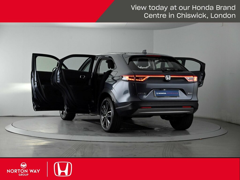 Honda Hr-V Elegance White #46