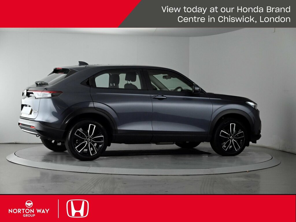 Honda Hr-V Elegance White #30