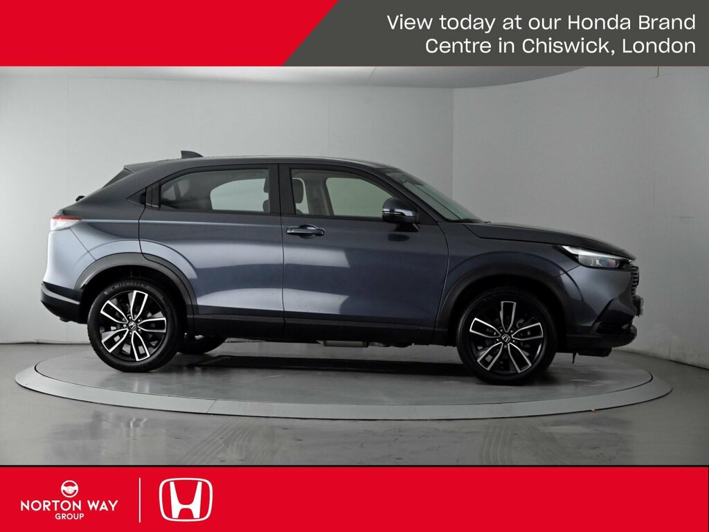 Honda Hr-V Elegance White #33