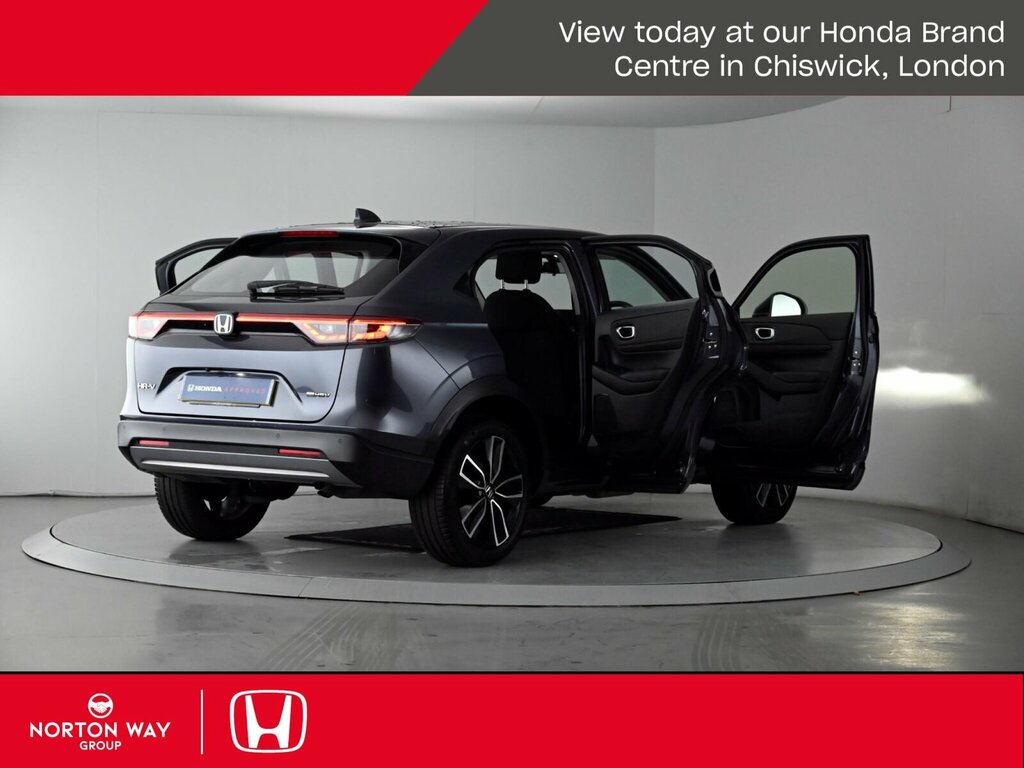 Honda Hr-V Elegance White #50