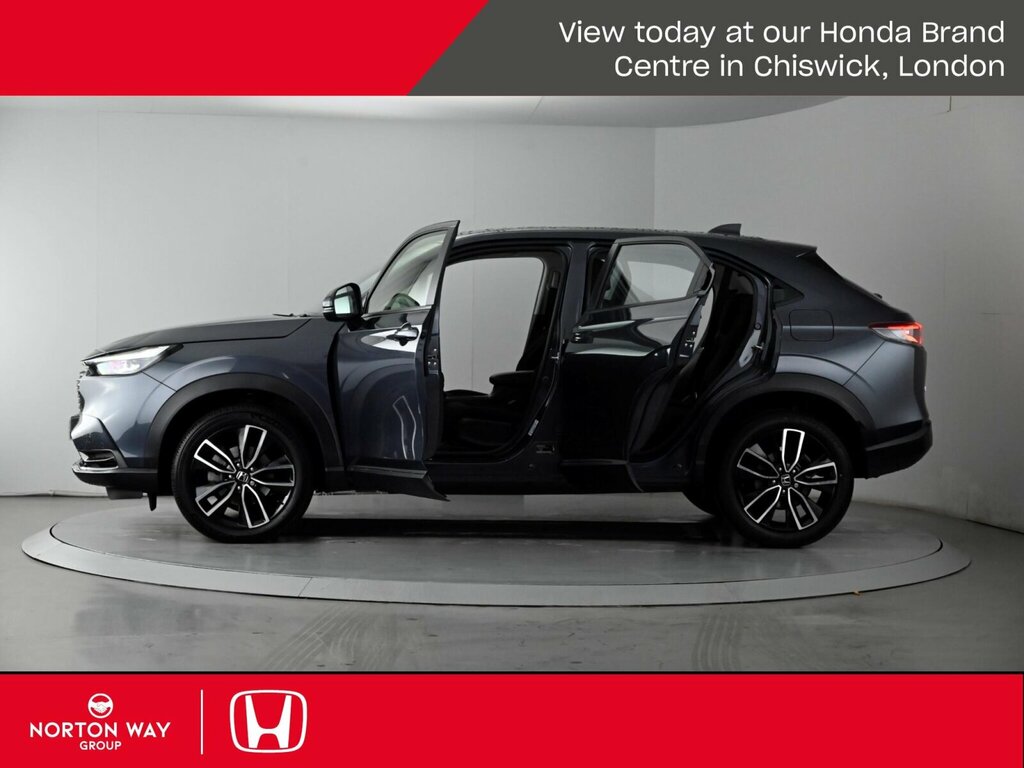 Honda Hr-V Elegance White #39