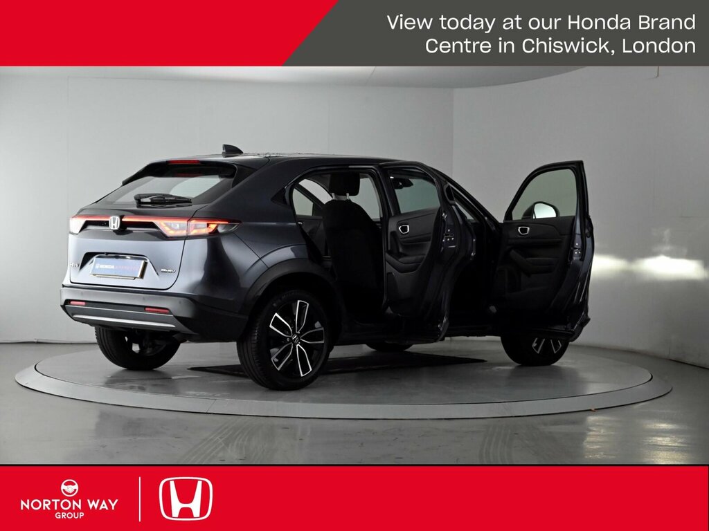 Honda Hr-V Elegance White #51