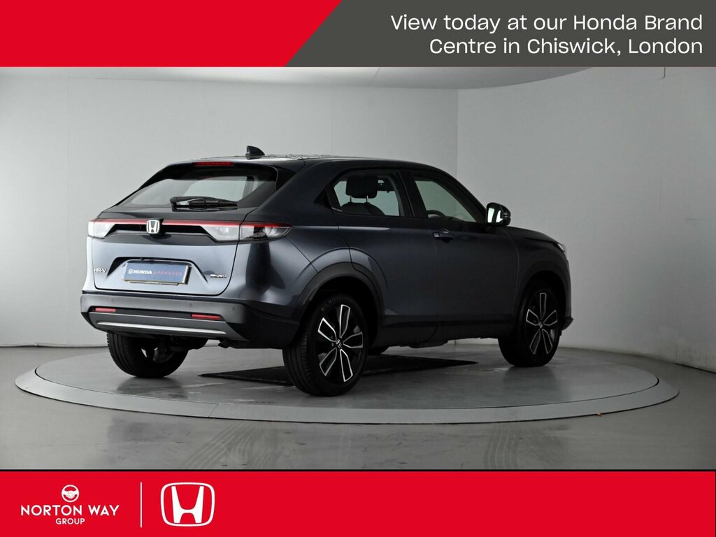 Honda Hr-V Elegance White #27