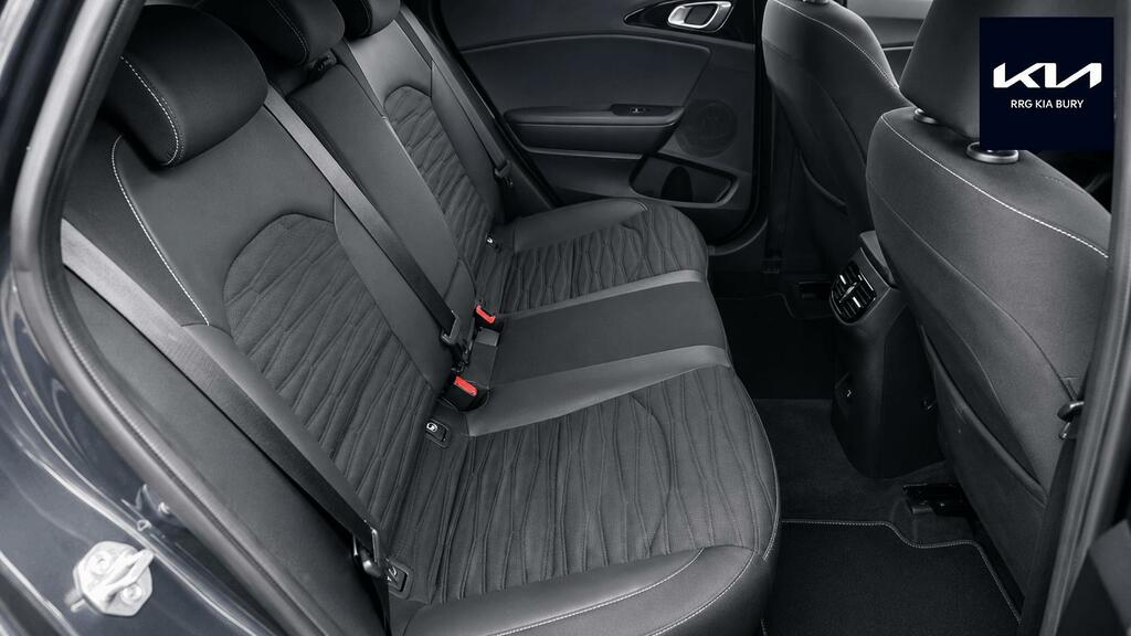 Kia Ceed 1.5 T-gdi Mt 2 Red #15