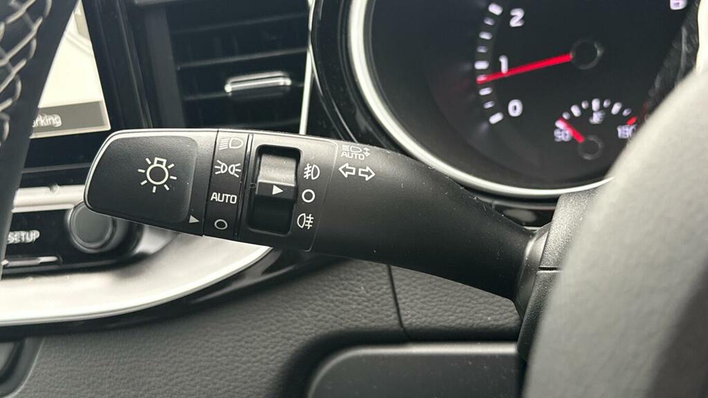 Kia Ceed 1.5 T-gdi Mt 2 Red #23