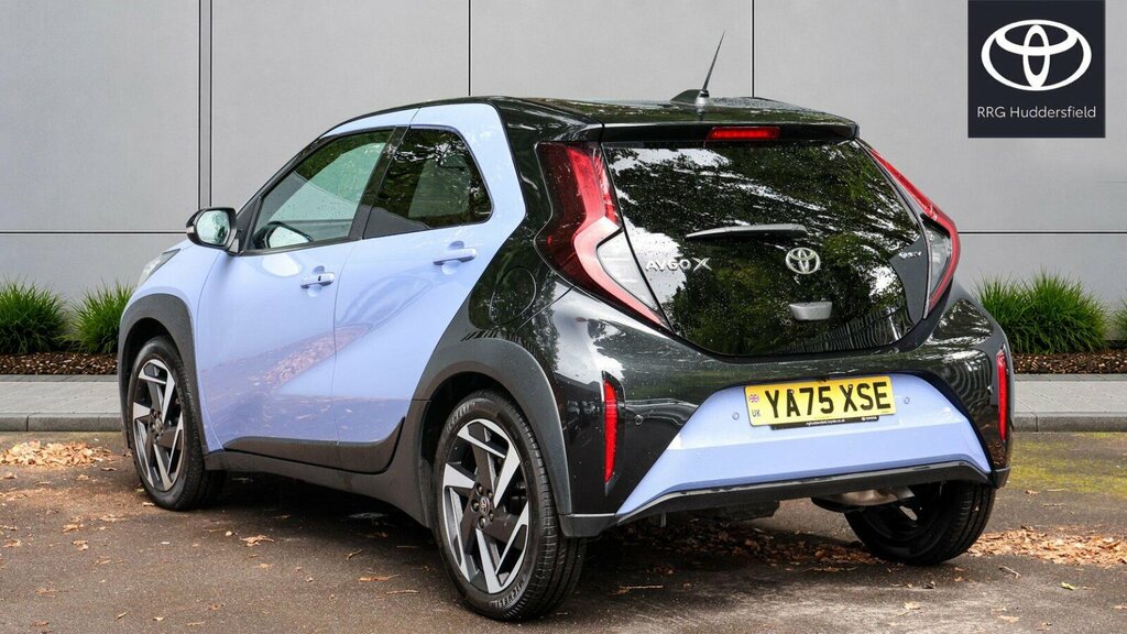 Toyota Aygo X 1.5H 49Kwh Design Cvt Euro 6 Ss #4