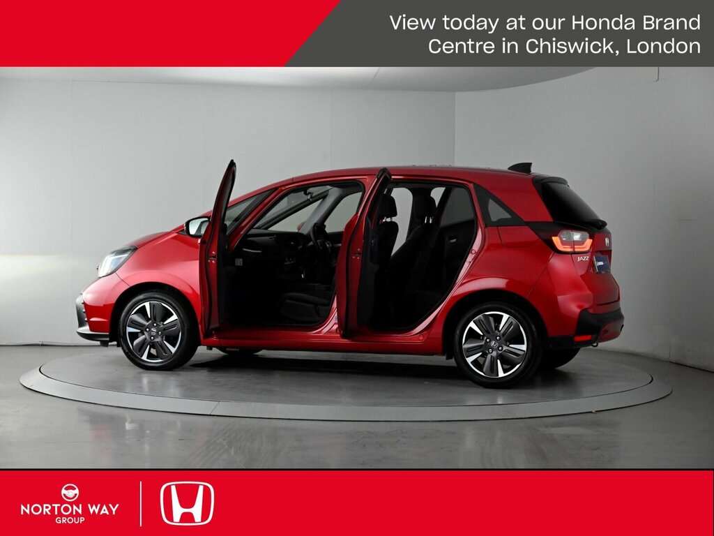 Honda Jazz Elegance White #22
