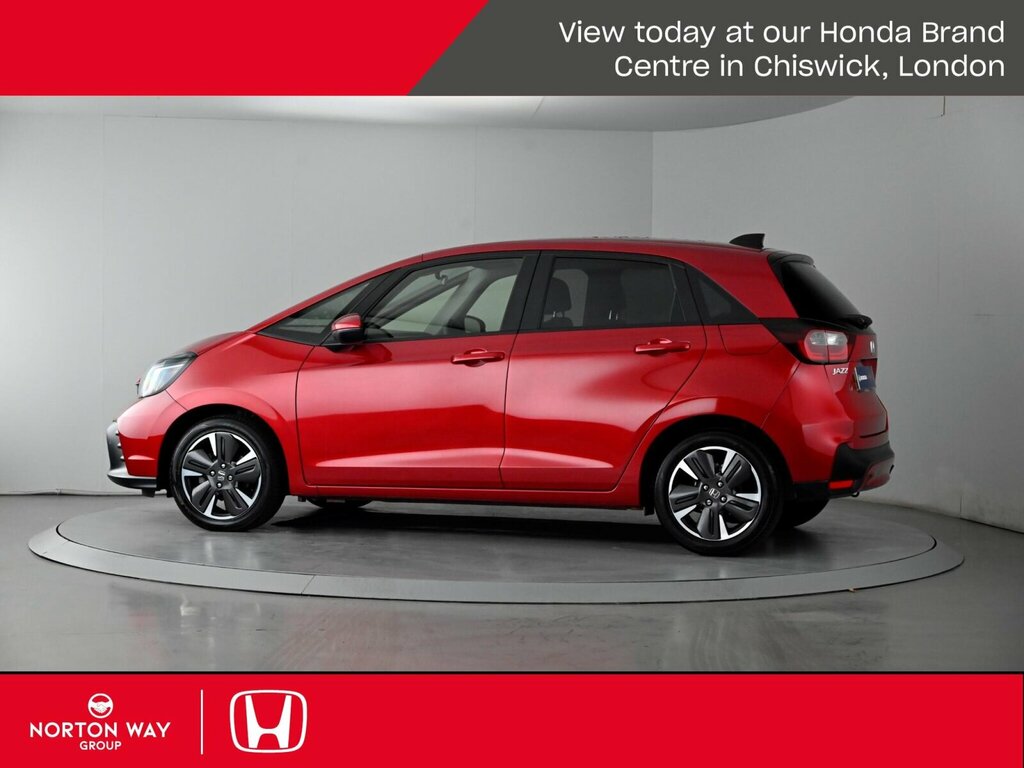 Honda Jazz Elegance White #14