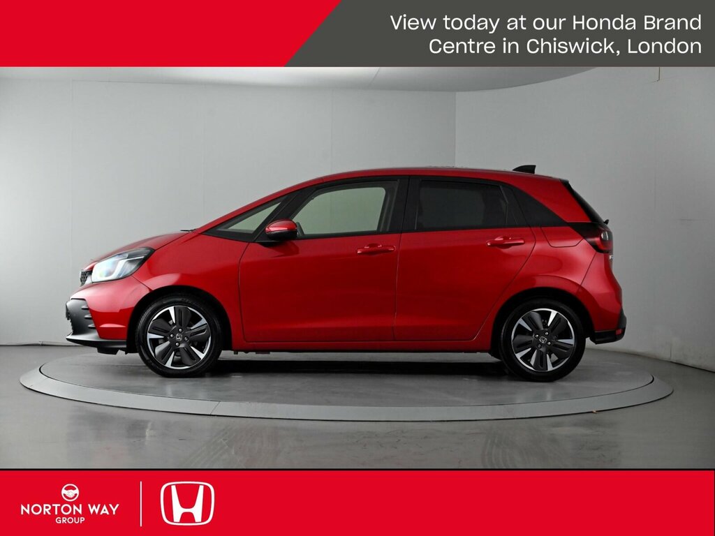 Honda Jazz Elegance White #12
