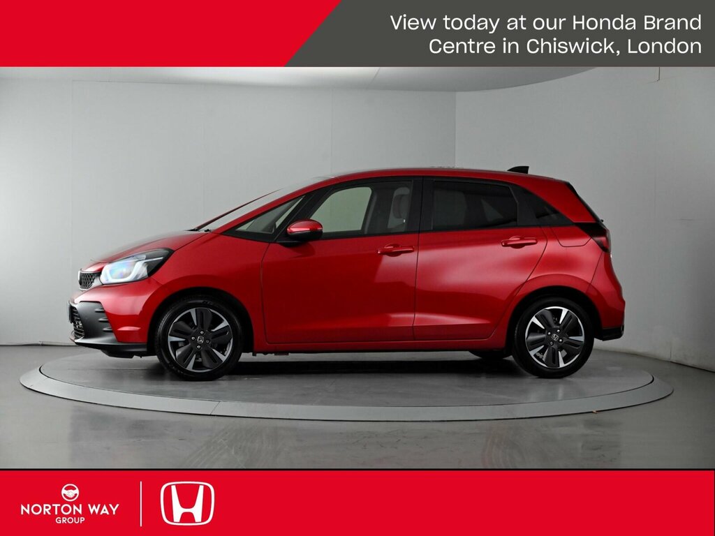 Honda Jazz Elegance White #11