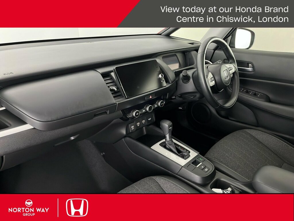 Honda Jazz Elegance White #36