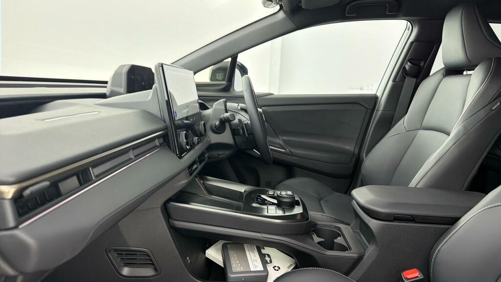 Toyota bZ4X 73.1Kwh Excel Silver #5