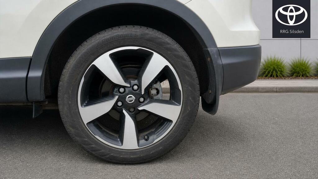 Nissan Qashqai 1.6 Dig-t N-vision Suv 2Wd Euro White #5