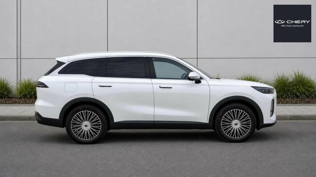 Chery Tiggo 9 1.5T Phev Summit Dht Awd 2026 White #9