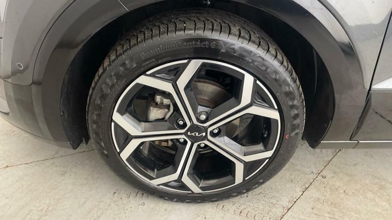 Kia Niro Estate Grey #17