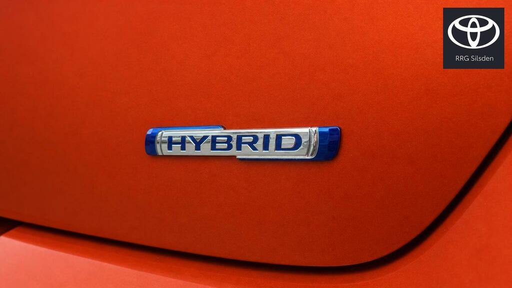 Suzuki Swift 1.2 Mild Hybrid Motion Cvt Red #16