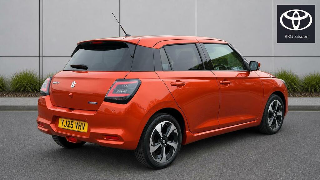 Suzuki Swift 1.2 Mild Hybrid Motion Cvt Red #8