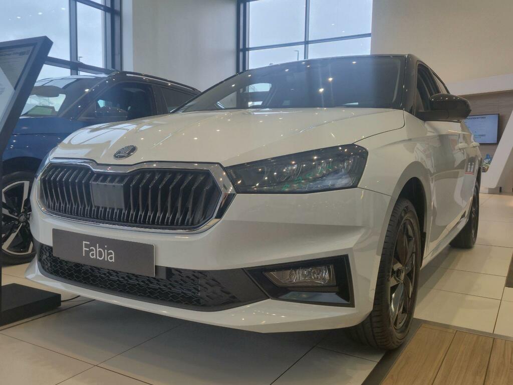 Skoda Fabia 1.0 Tsi Design Edition Dsg Euro 6 Ss White