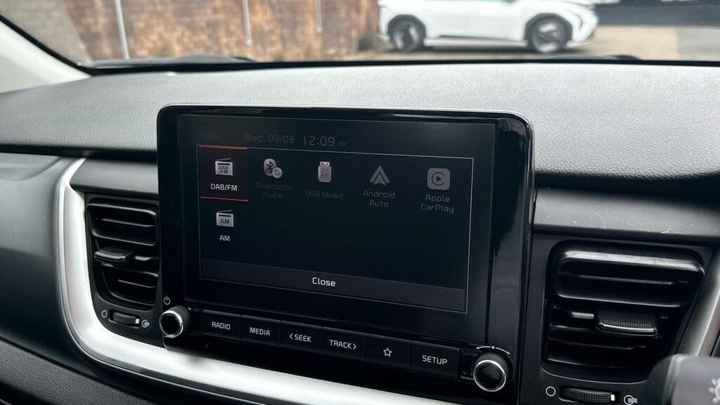 Kia Stonic 1.0T Gdi 99 2 Dct Yellow #23