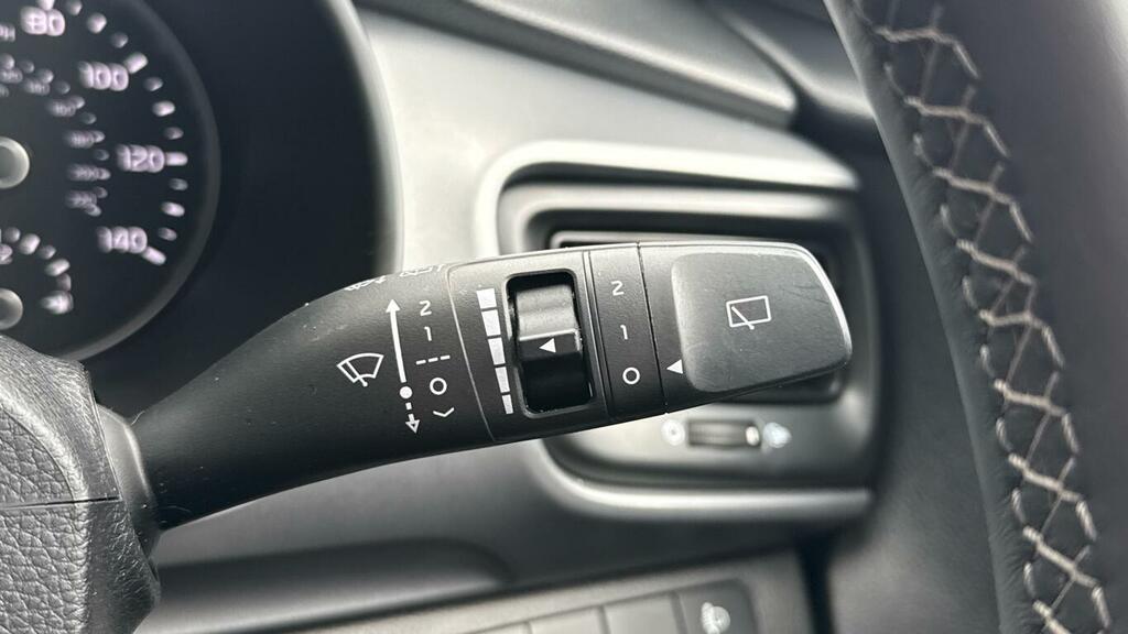Kia Stonic 1.0T Gdi 99 2 Dct Yellow #26