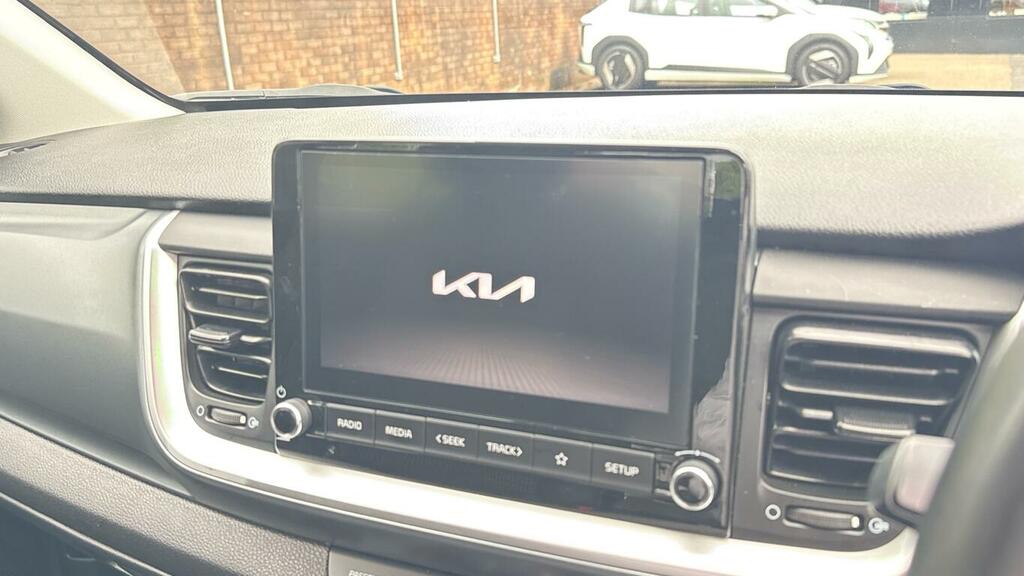 Kia Stonic 1.0T Gdi 99 2 Dct Yellow #22