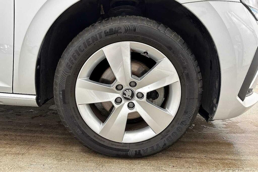 Skoda Scala 1.0 Tsi 116 Se Edition Dsg Silver #5