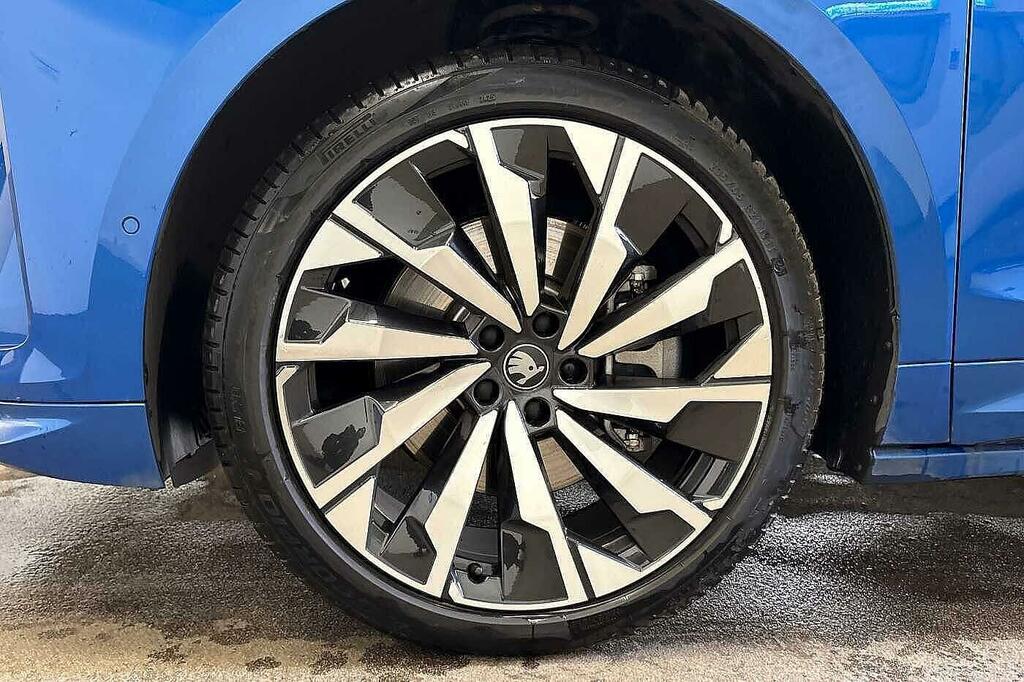Skoda ENYAQ 210Kw 85X Sportline 82Kwh 4X4 Blue #5