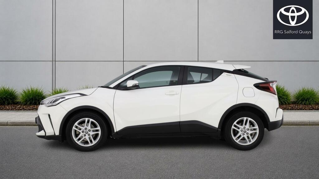 Toyota C-Hr Icon White #25