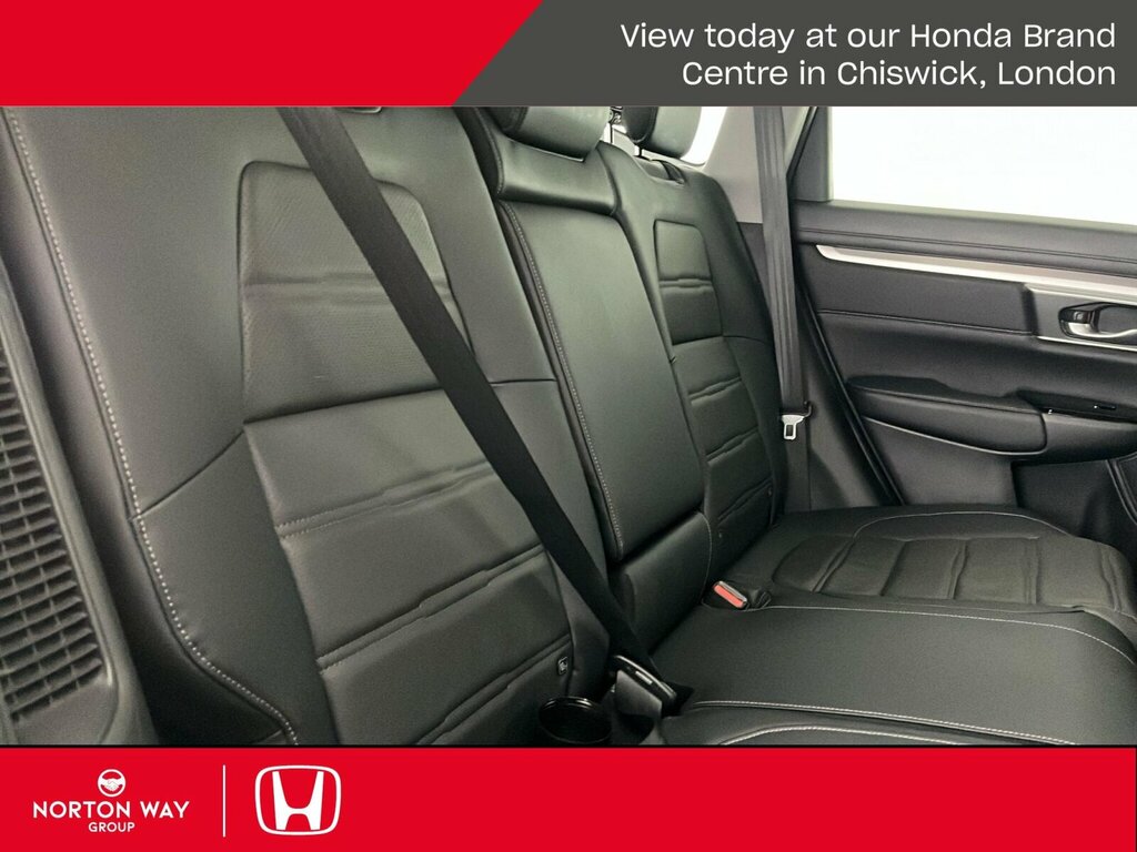 Honda Cr-V Estate White #58
