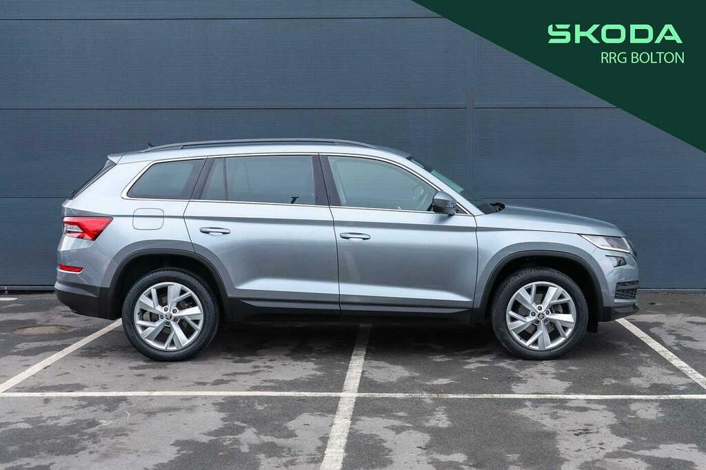 Skoda Kodiaq 1.5 Tsi 150Ps Se L 7 Seats Act Dsg Suv Grey #4