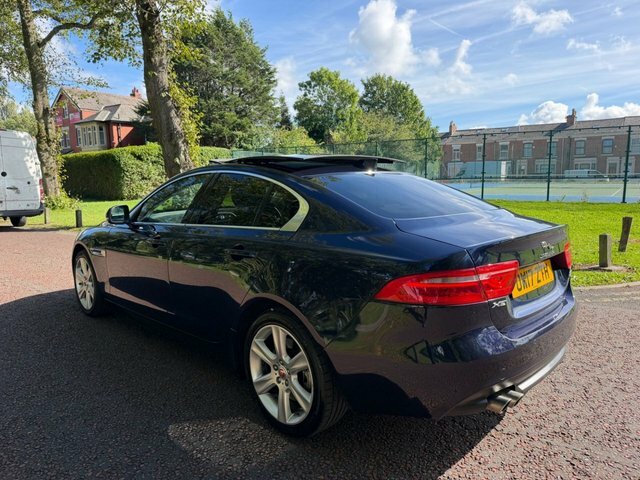 Jaguar XE 2017 2.0D Portfolio Saloon Awd Eur Blue #5