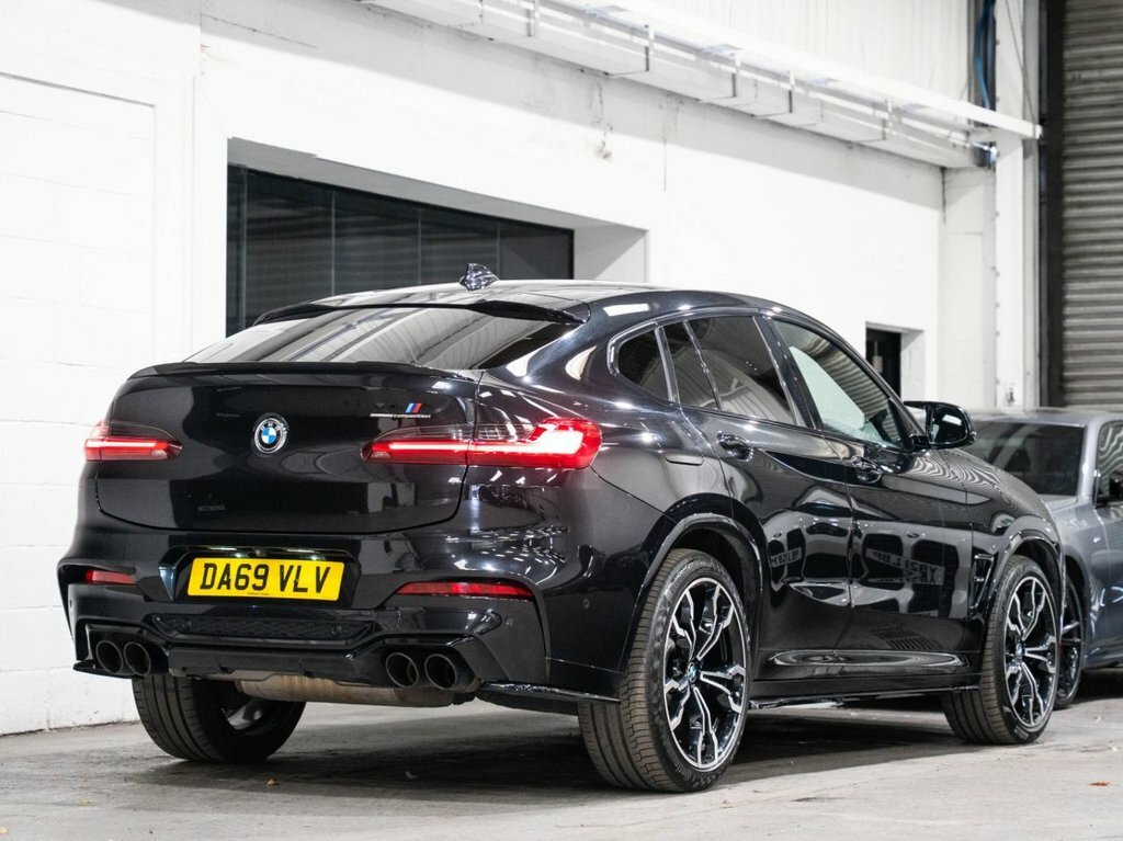 BMW X4 M 3L Competition DA69VLV Black #5