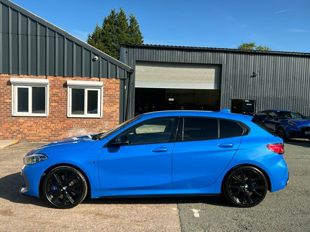 BMW 1 Series Hatchback NU70DWW Blue #4