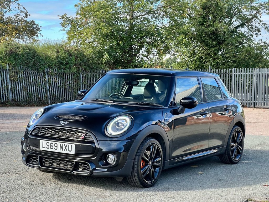 Mini Hatch 2L Cooper S Sport Black #2