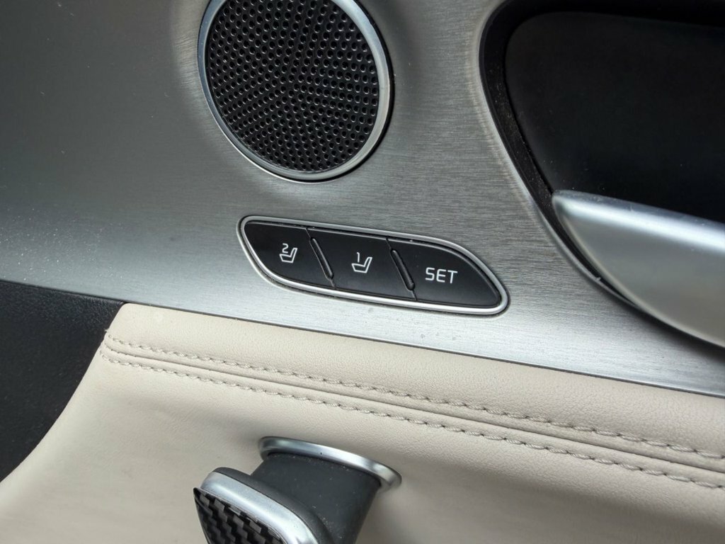 Kia Stinger 3.3 T-gdi Gt S Red #27