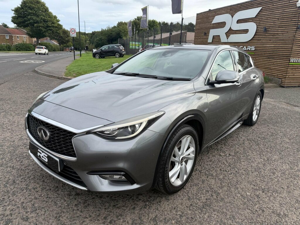 Infiniti Q30 2.2D Premium Dct Awd Euro 6 Ss Grey #4