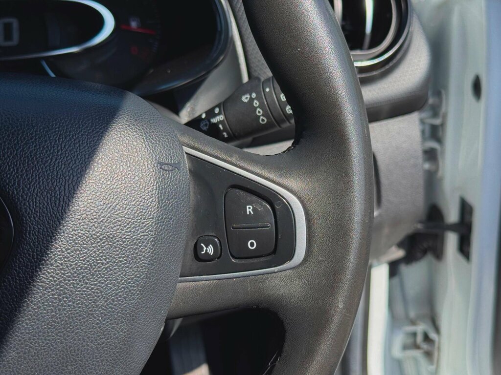 Renault Clio 0.9 Tce 90 Dynamique Nav Silver #29