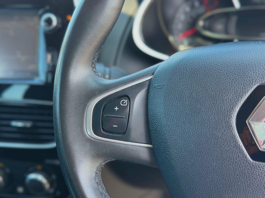 Renault Clio 0.9 Tce 90 Dynamique Nav Silver #24