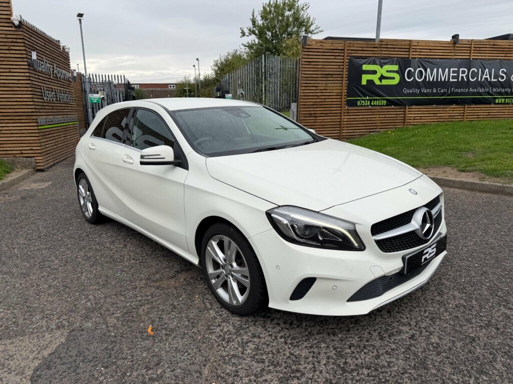 Mercedes-Benz A Class 2.1 A200d Sport Premium 7G-dct Euro 6 Ss White #3
