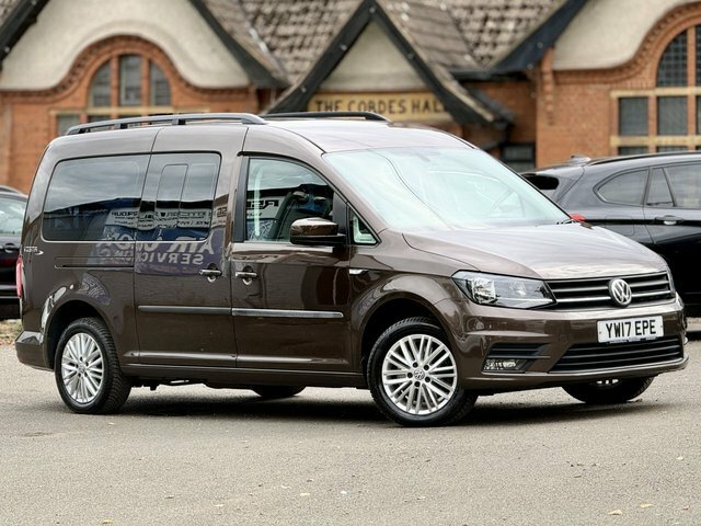 Volkswagen Caddy Maxi Life Mpv Red #50