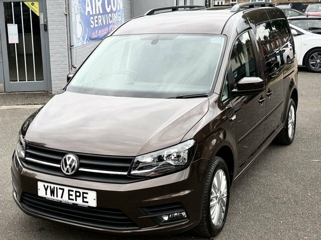 Volkswagen Caddy Maxi Life Mpv Red #20