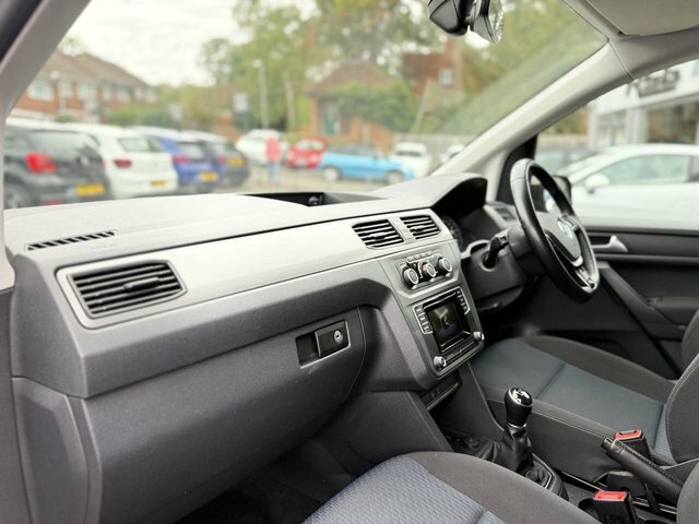 Volkswagen Caddy Maxi Life Mpv Red #44