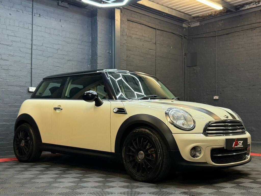 Mini Hatch Hatchback 1.6 Cooper D Euro 5 Ss 201363 VO63LNY White #3