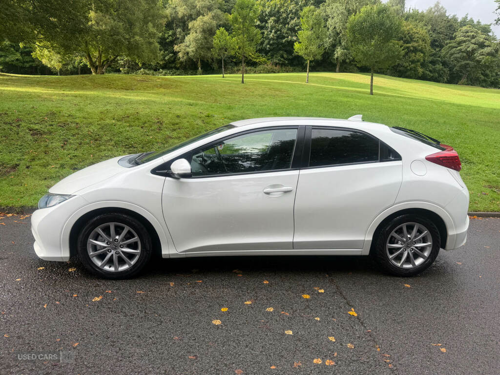 Honda Civic 1.4 I-vtec Se White #5