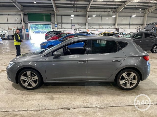 Seat Leon Tsi Fr Technology Hatchback BN18FTU Grey #3