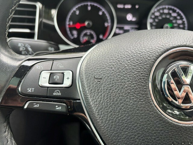 Volkswagen Golf SV Silver #10