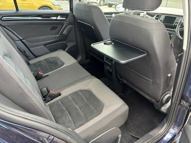 Volkswagen Golf SV Silver #7