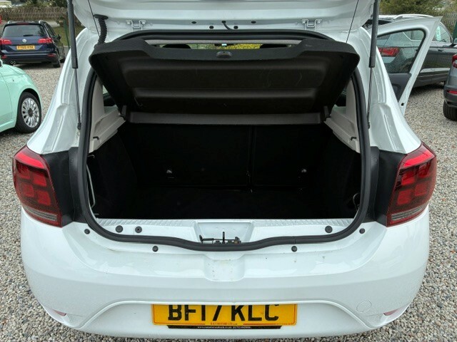 Dacia Sandero 1.0 Access Sce 73 Bhp White #6