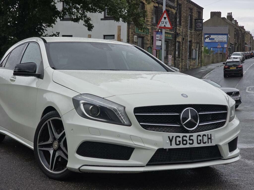 Mercedes-Benz A Class 1.6 A180 Amg Line Premium Hatchback White #6
