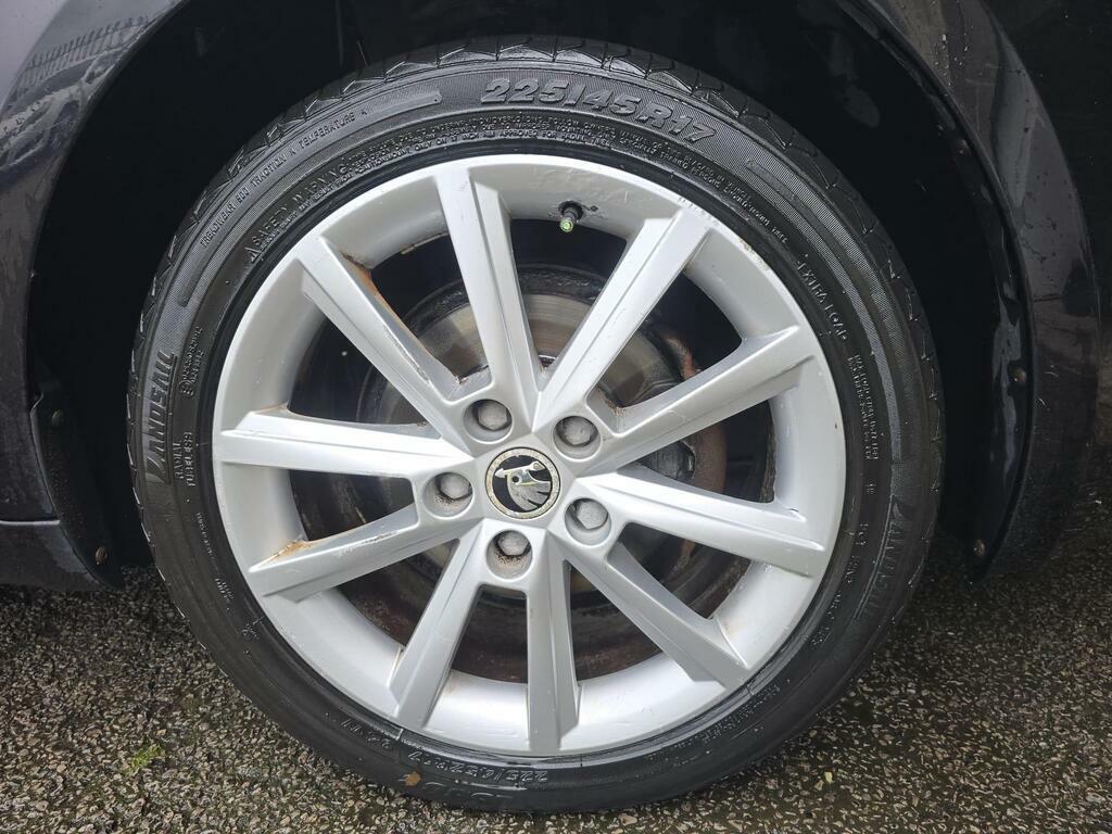 Skoda Octavia 2014 2.0 Tdi Se Euro 5 Ss Silver #22